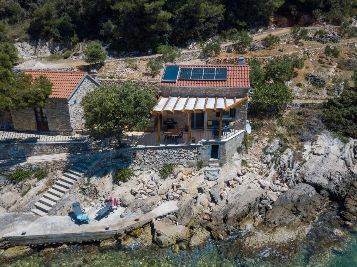 Seaside Cottage Maslina Gdinj Экстерьер фото