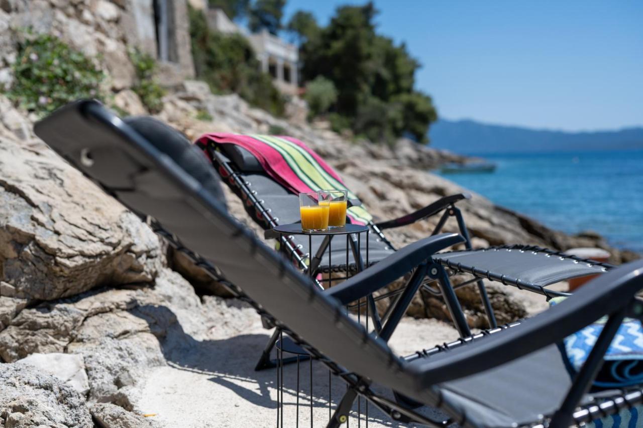 Seaside Cottage Maslina Gdinj Экстерьер фото